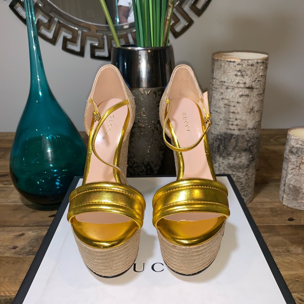Gucci Embroidered Metallic Gold Espadrille Wedges - Picture 4 of 8